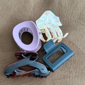 Set of Four Stylish Hair Clips